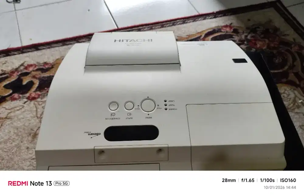 Projector Hitachi