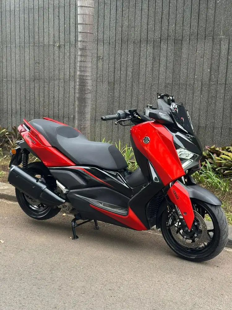 Xmax Connected 2024 modif