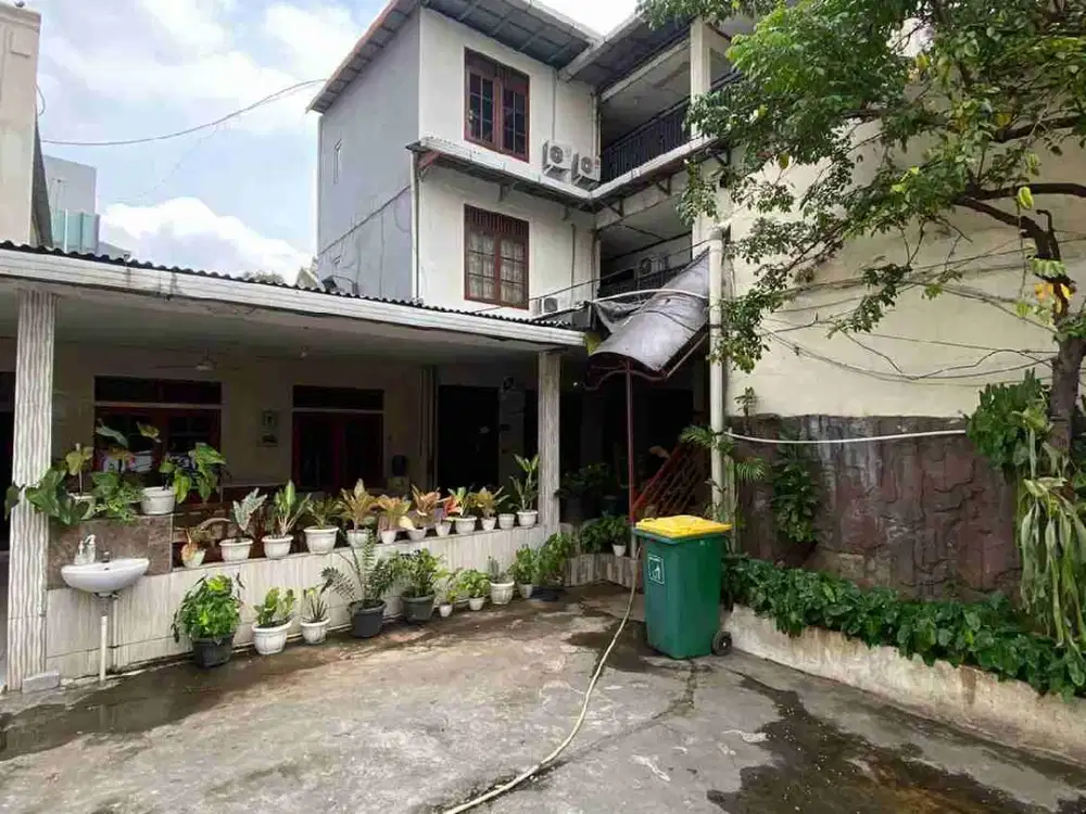 Kosan  pusat kota dekat transportasi