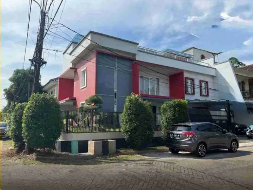 Rumah 2 Lantai di Perum ERAMAS – LT 285 m², Luas & Nyaman untuk Keluarga