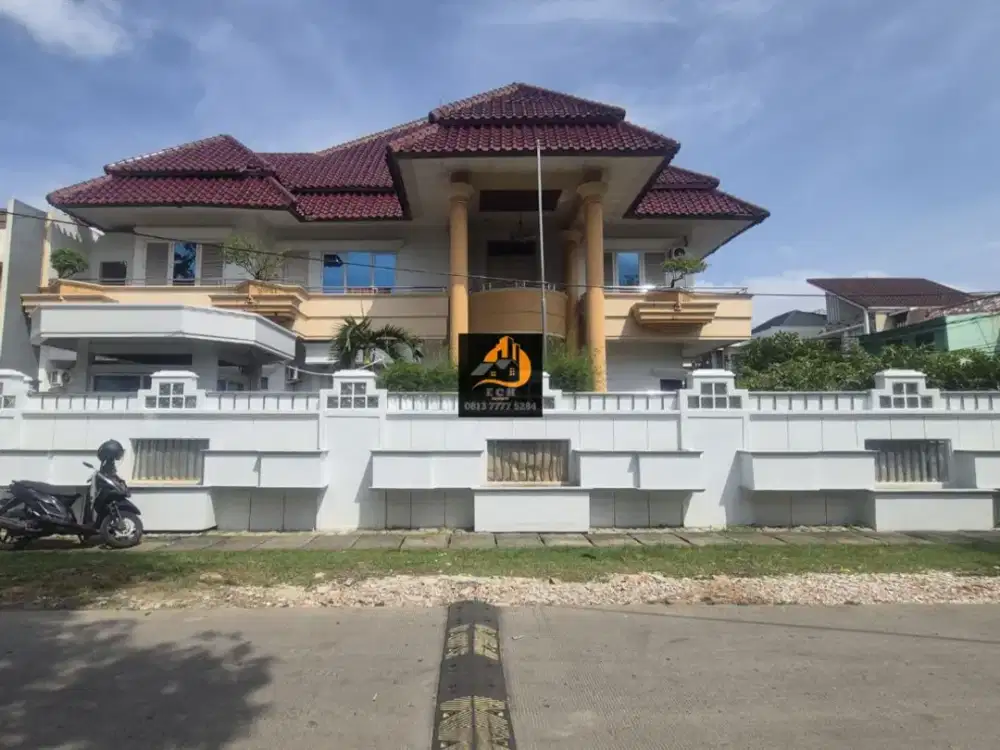 TP17.Rumah Mewah Dalam Komplek Elit Di Duren Sawit Jakarta Timur.