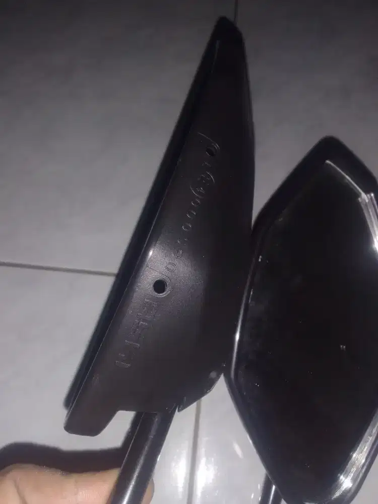 Spion dan paha rem Original Vario