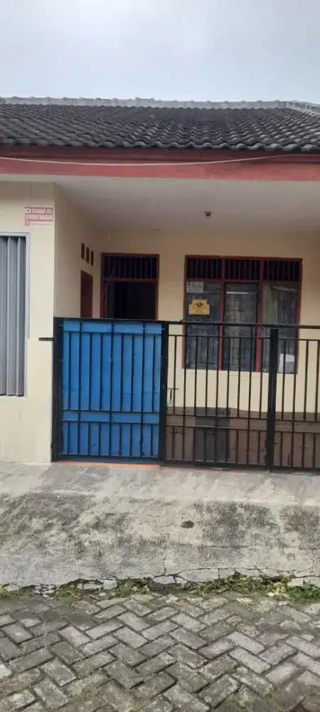 Rumah dikontrakan daerah binong permai