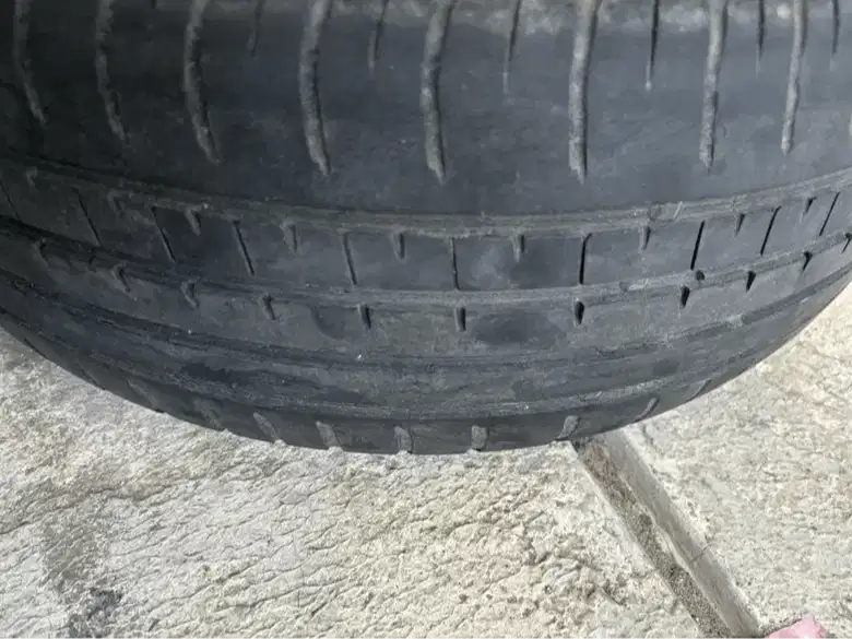 BAN MERK ACCELERA BEKAS 2018 2 BUAH