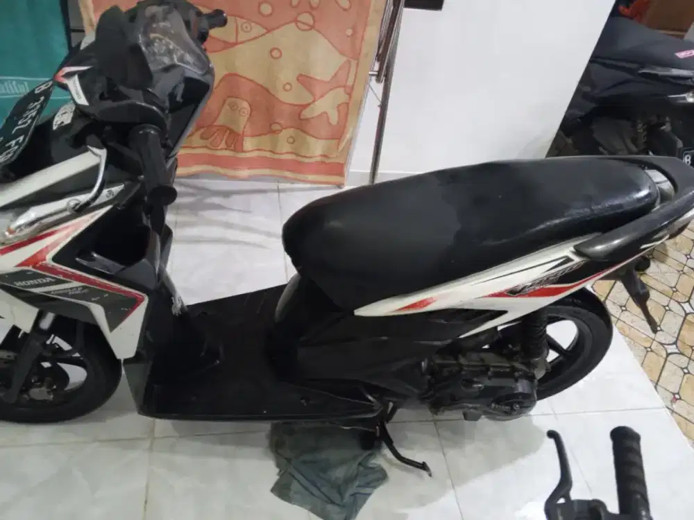 Vario techno 110 tahun 2012