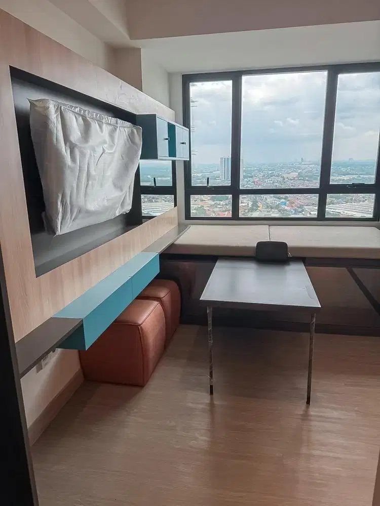 Disewakan Studio Collins Boulevard