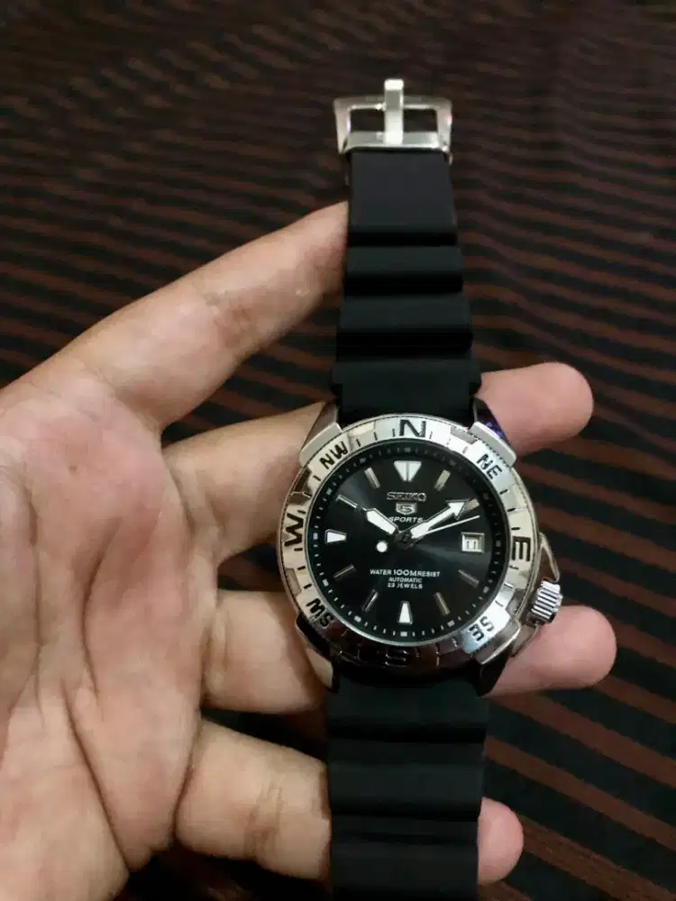 Dijual Jam Seiko 5 Sports Automatic