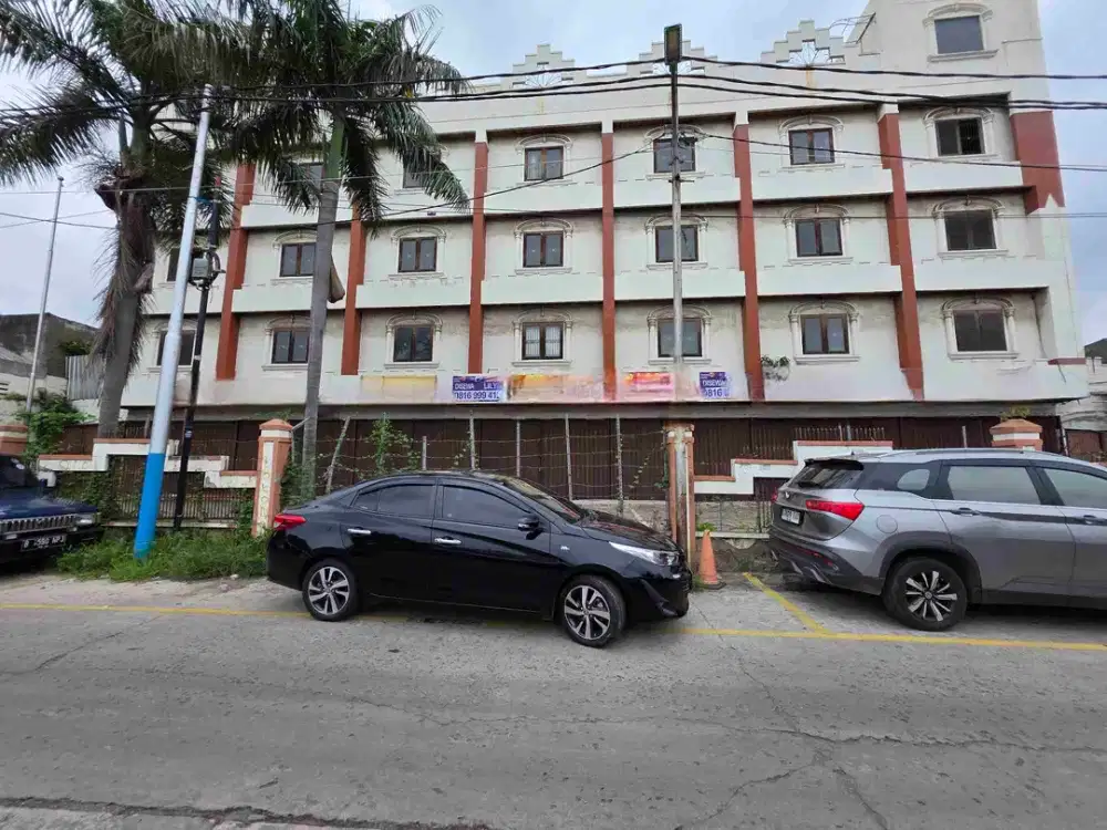 Ruko 7 gandeng di penjaringan jakut cocok u/gudang