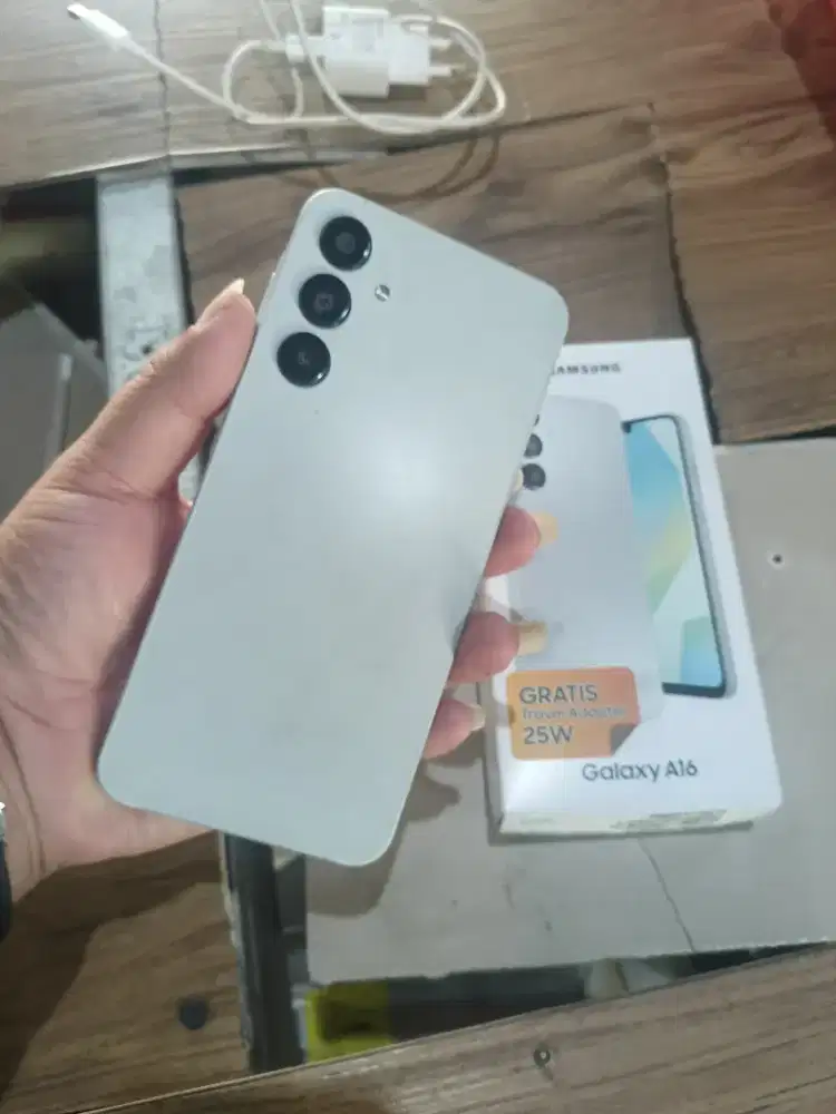 Samsung A16 ram 8/256 4G