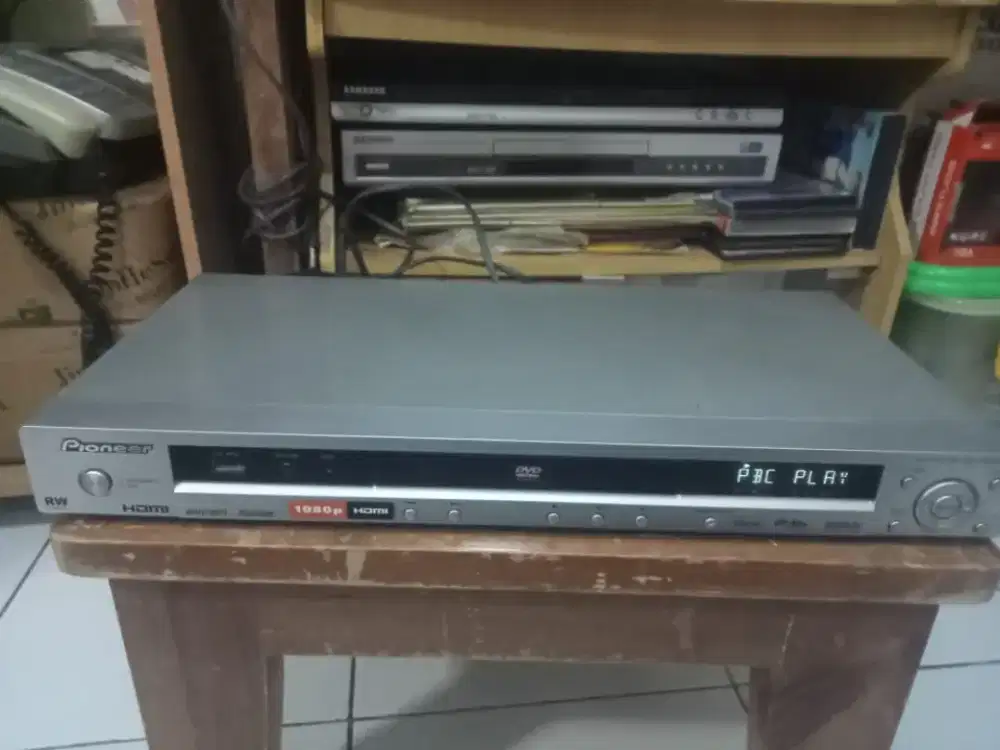 DVD player PIONEER seri DV-400V