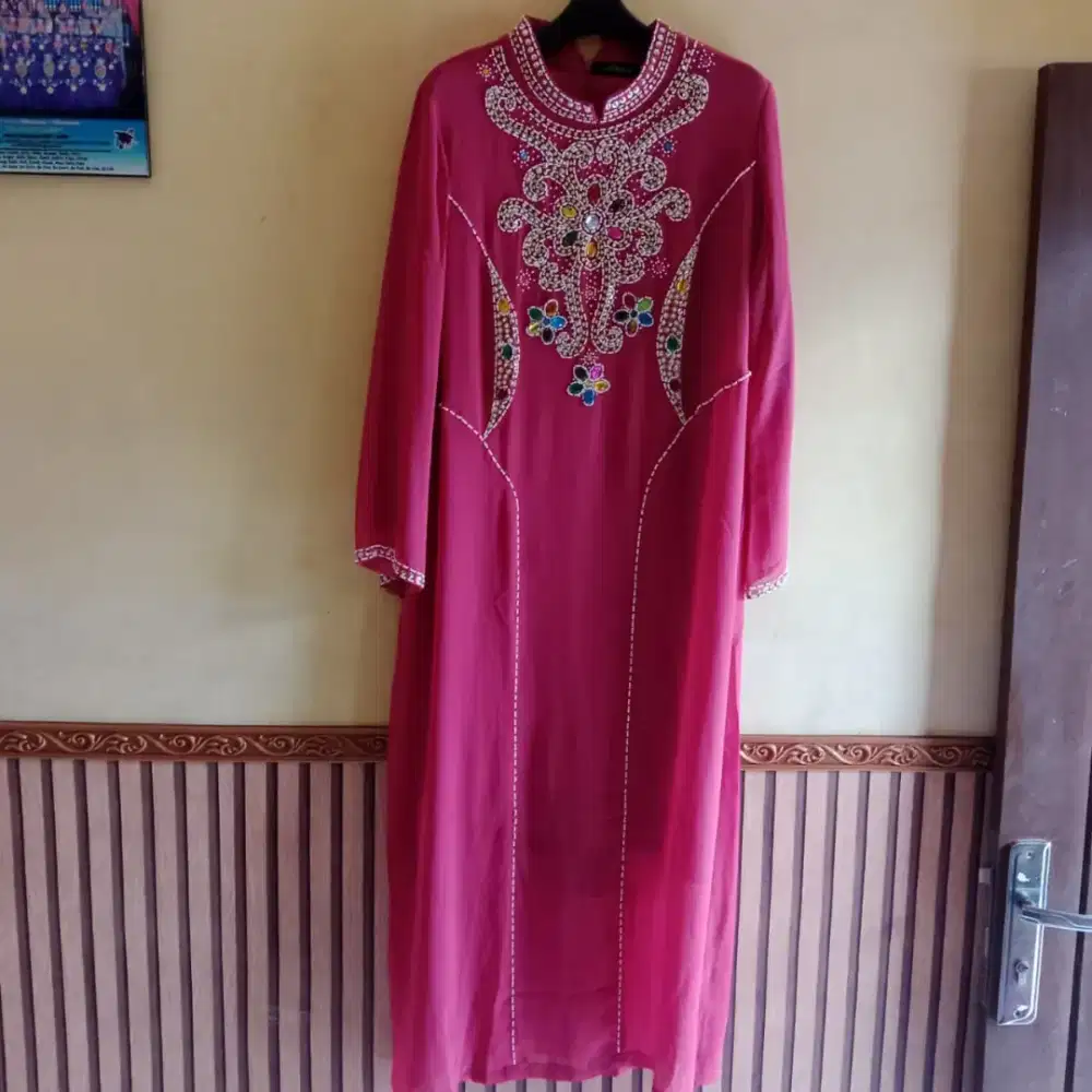 GAMIS BUAT LEBARAN