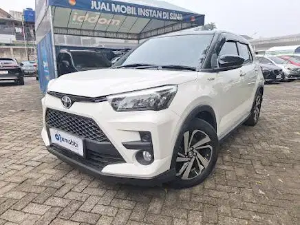 DP RENDAH Toyota Raize 1.0 G Two Tone Bensin-AT 2021 UZM