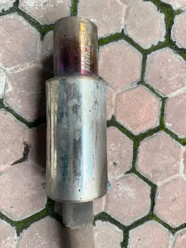 Knalpot mobil racing