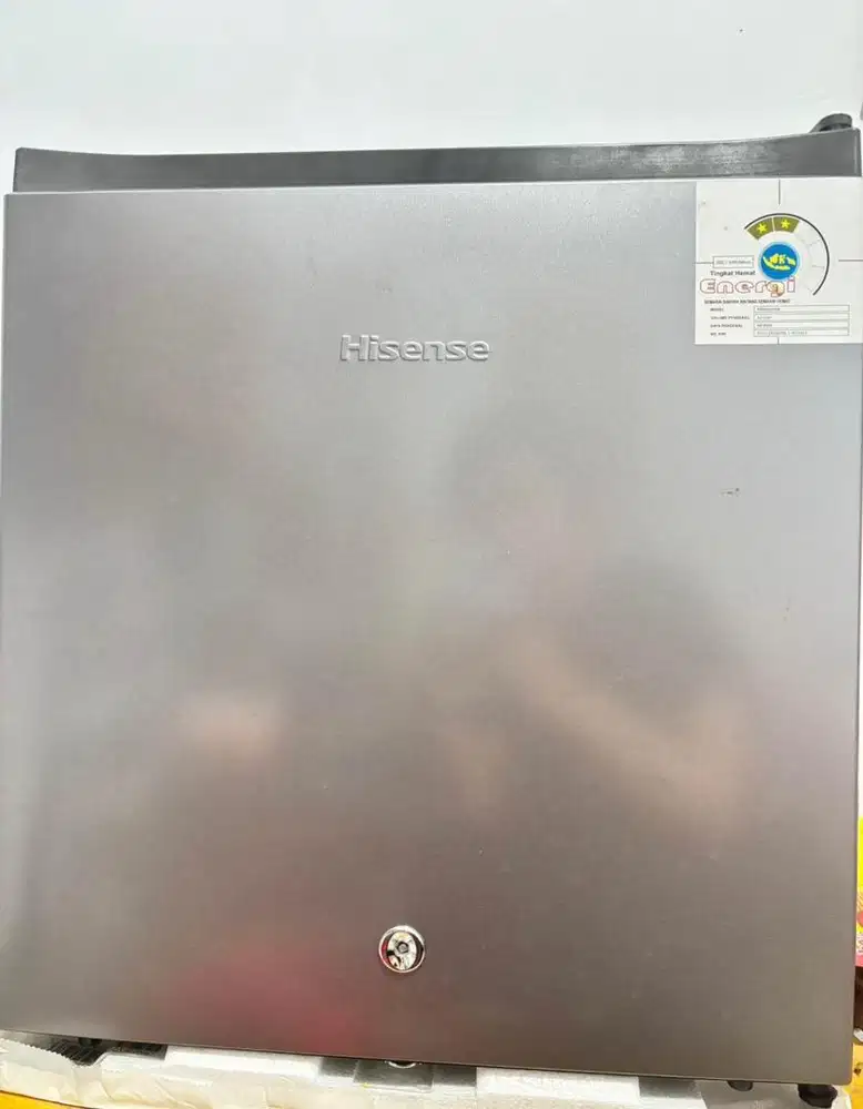 Kulkas Mini Kondisi Bagus