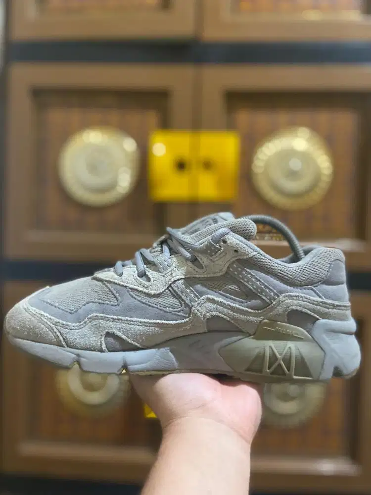 Dijual sepatu New Balance 850 Monk Pack Grey