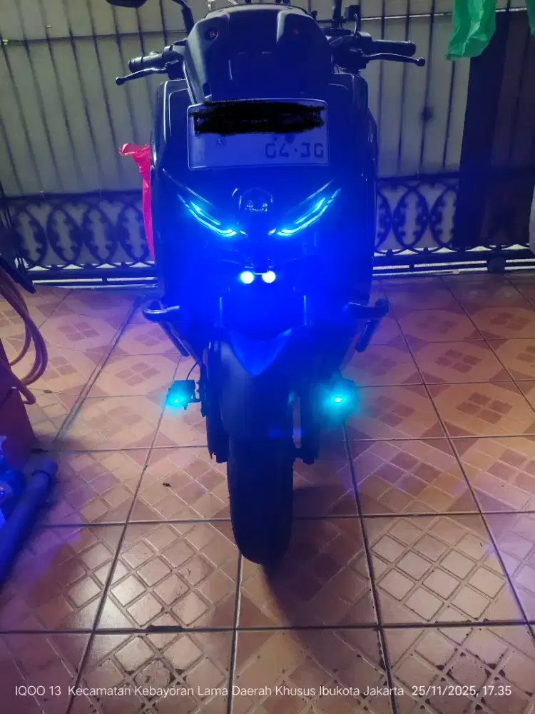 Jasa pasang lampu tembak motor nmax