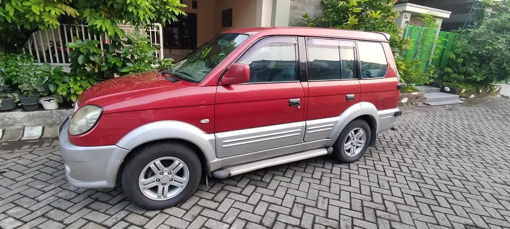 Mitsubishi Kuda 2004 Bensin