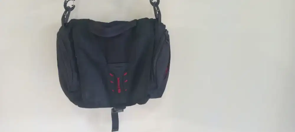 Tas sling slempang eiger original