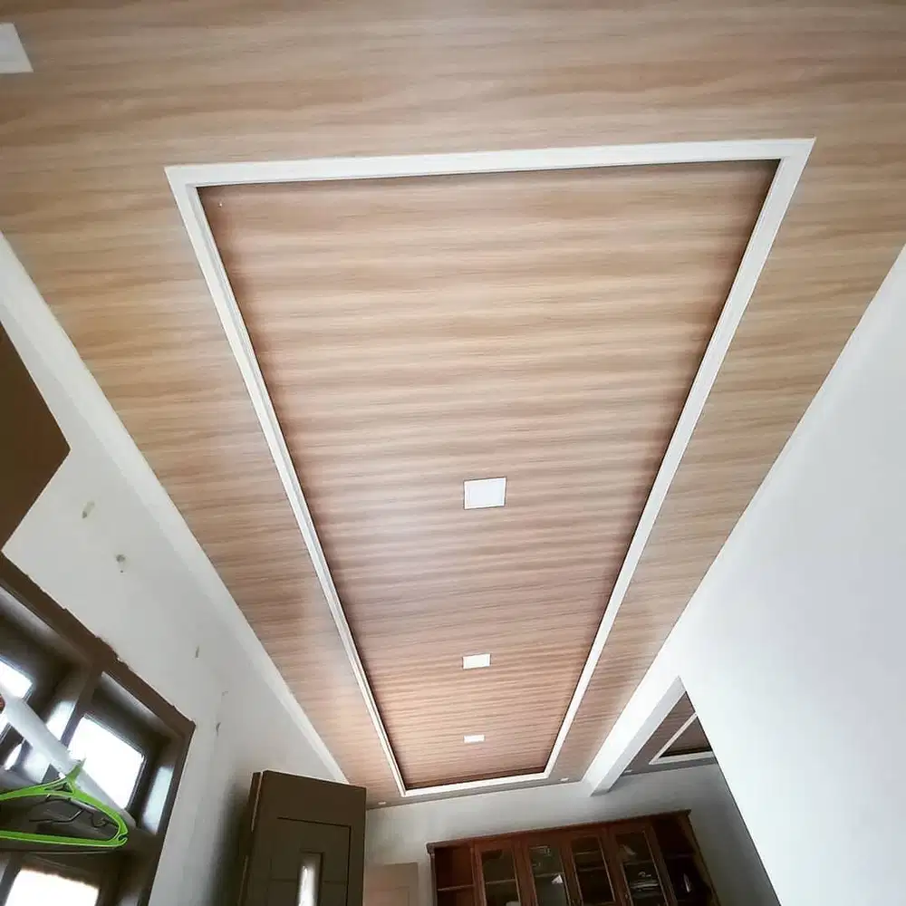 Wall Moulding Sekat Plafon Partisi PVC GRC Gypsum Jasa Tukang Pasang