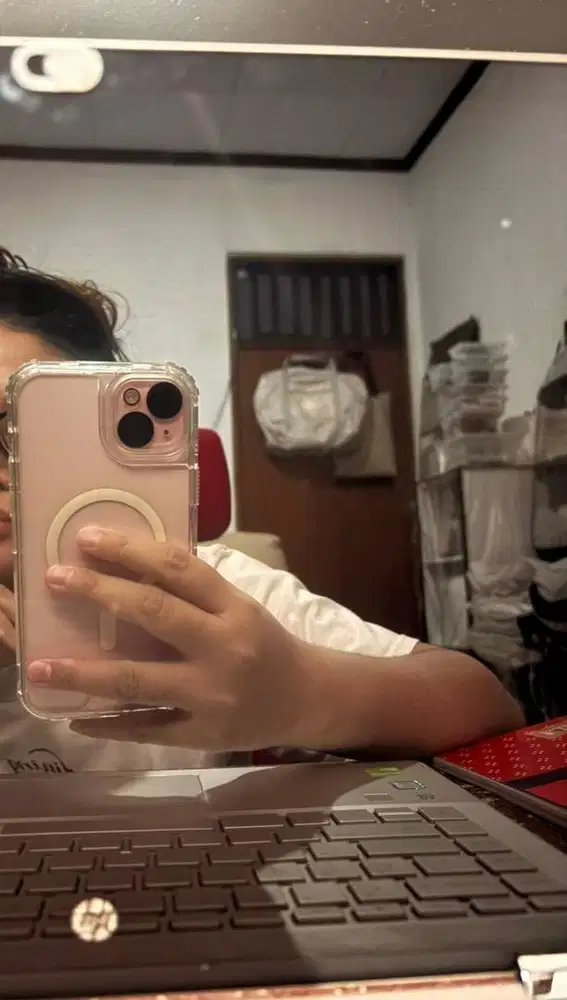 iPhone 15 plus 256 ibox pink bekas preloved