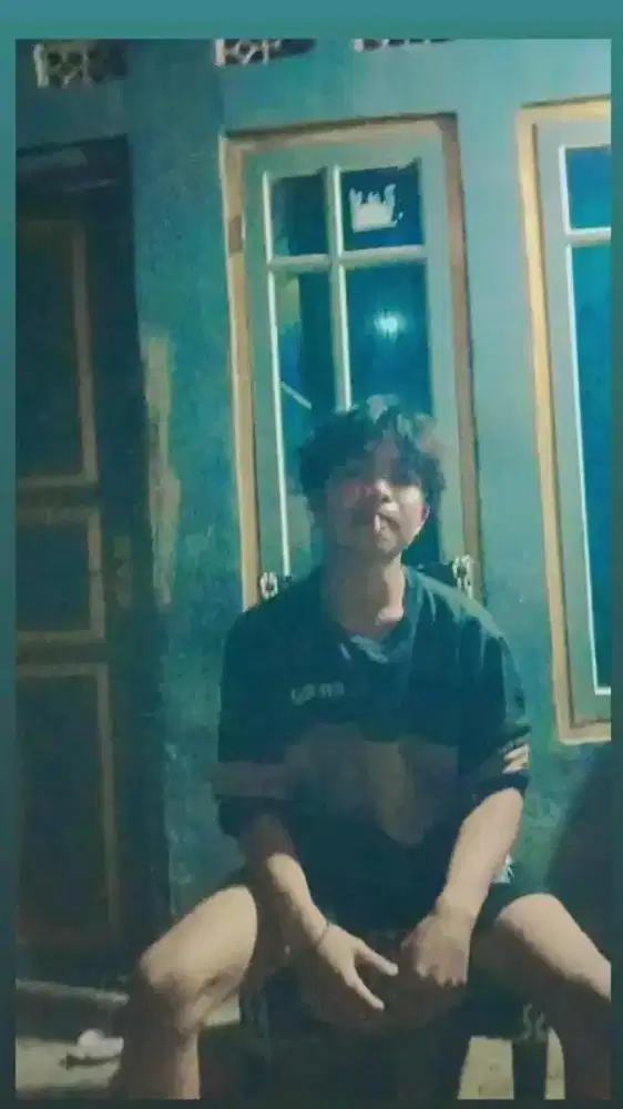 Cari kerjaan untuk cewek cowok