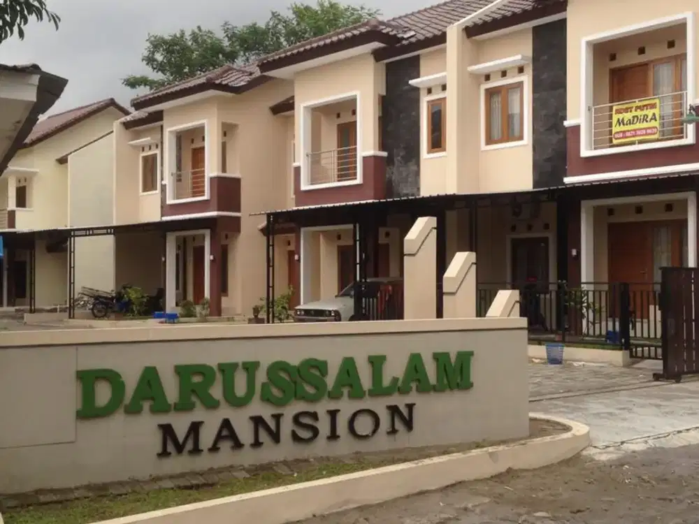 DIJUAL RUMAH SIAP HUNI 2 LANTAI DALAM PERUMAHAN DEKAT UII JAKAL