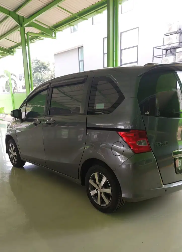 Honda Freed 2011 Bensin