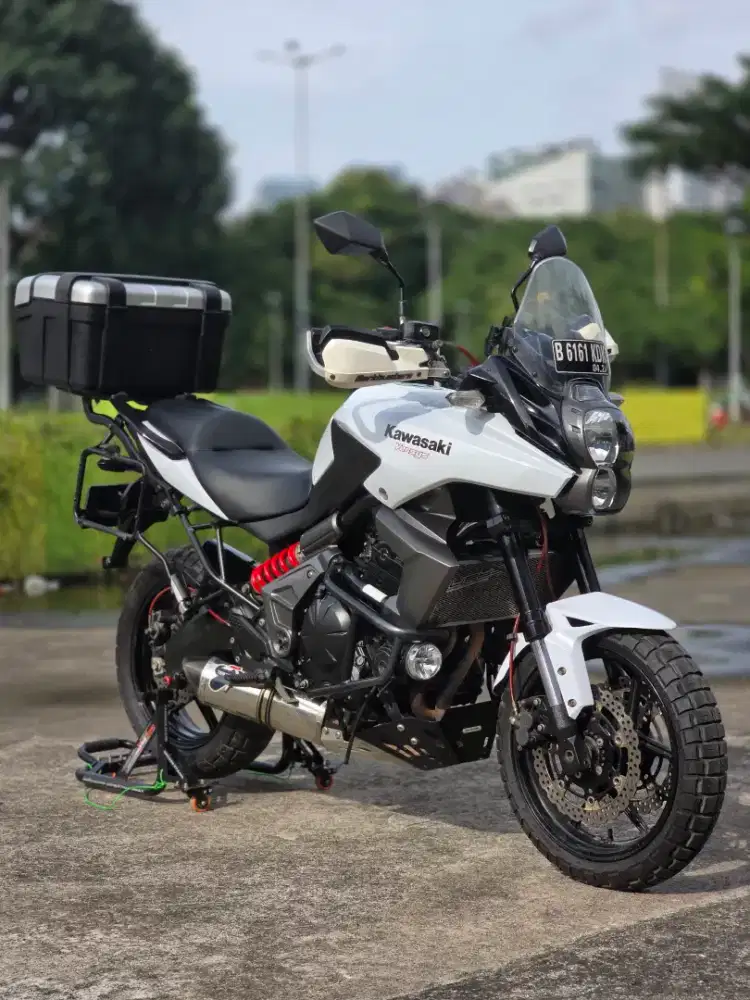 Kawasaki Versys 650 KM 13000 Jarang Pakai