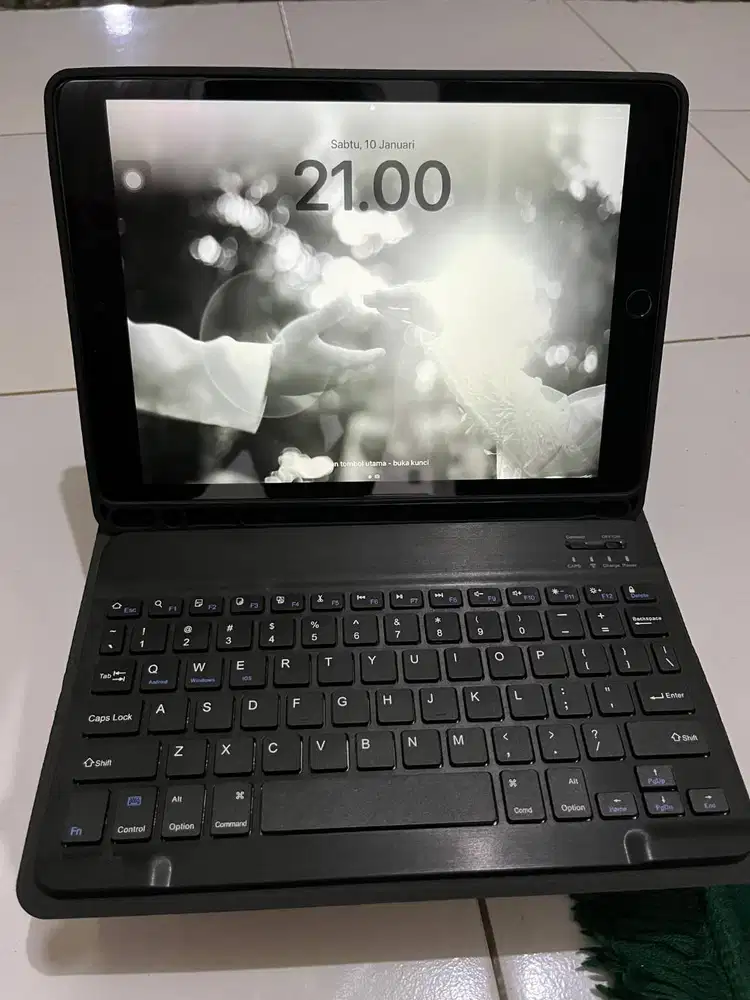 Ipad Gen 9 ex Ibox 64gb wifi only (nego)