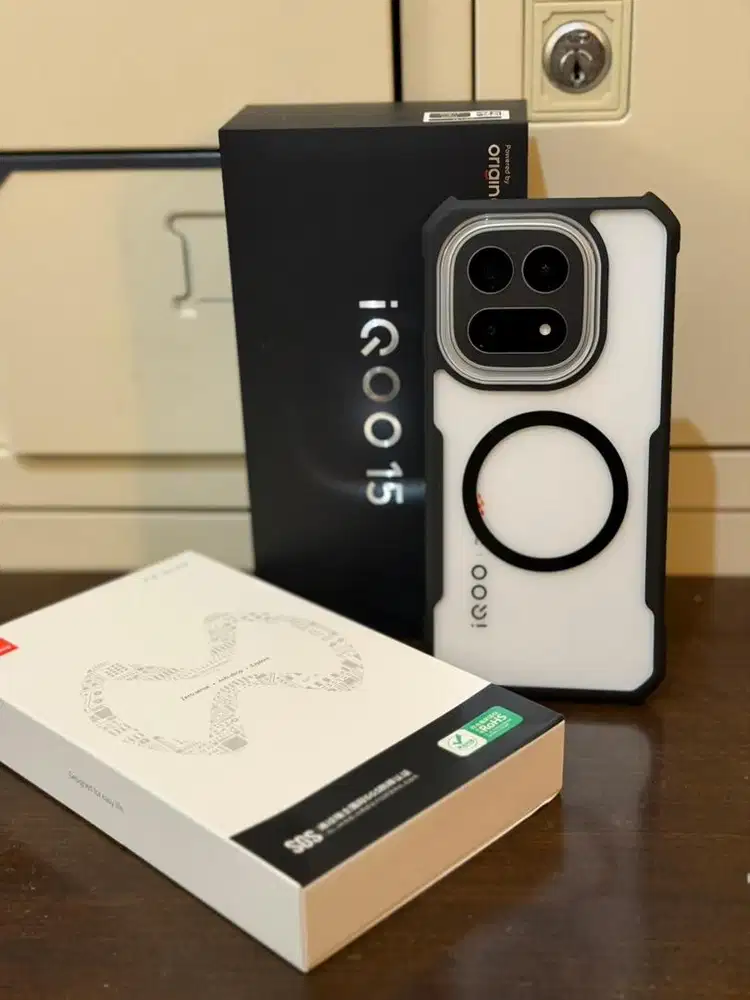 Vivo iQoo 15 16/512Gb Legend White Seperti Baru