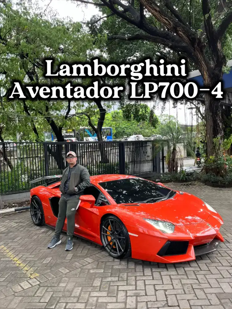 Lamborghini Aventador LP700-4 2012 Supercar