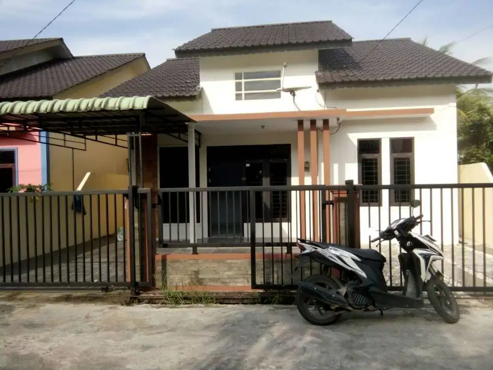 Dijual Rumah Pontianak - Hanya 5 Menit ke Mall & Kampus