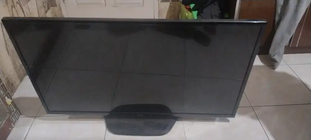 DI JUAL CEPAT, TV LG 32 inch, Nego tipis