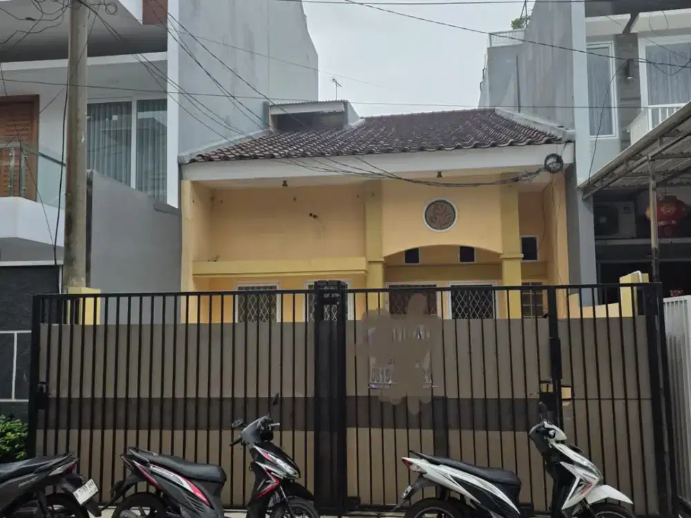 DIJUAL RUMAH BAGUS JALAN LEBAR HADAP BARAT DAYA HARGA MURAH DI CITRA GARDEN 3