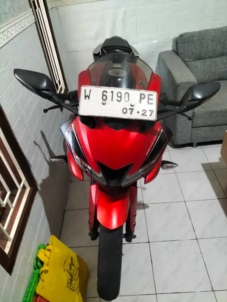 Bismillah jual motor Yamaha R15V3