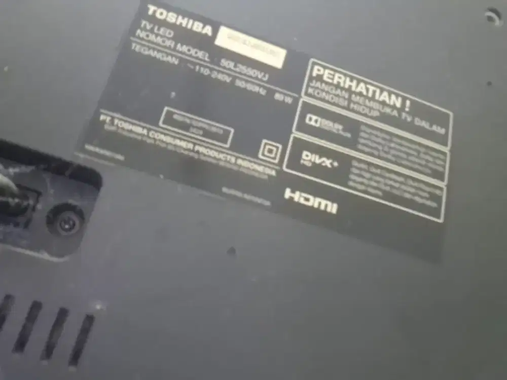 Televisi  toshiba 50