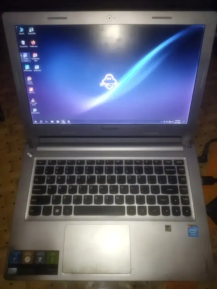 Laptop Lenovo s310