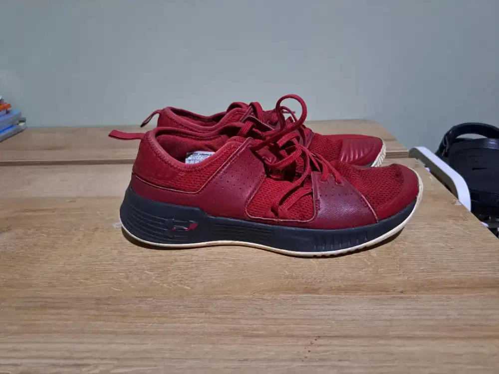 Jual Sepatu Under Armour Authentic