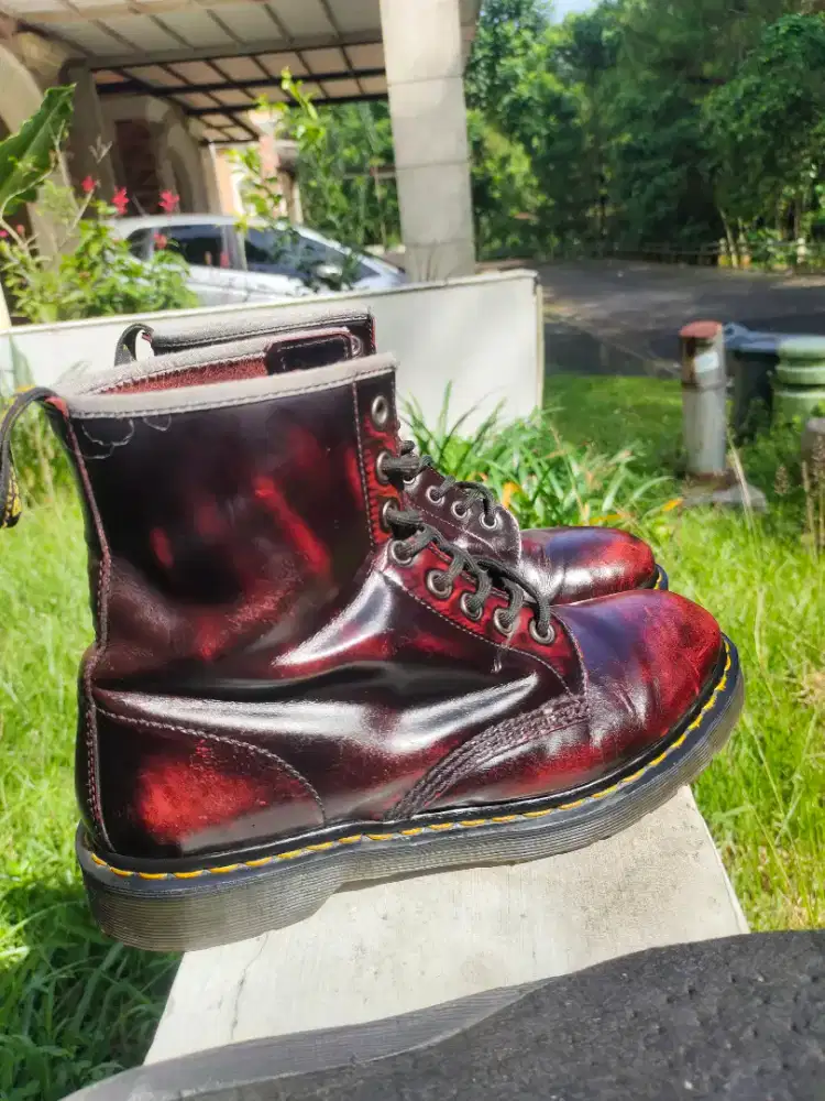 Boots dr martens 1460 vtg cherry red rub off size 43