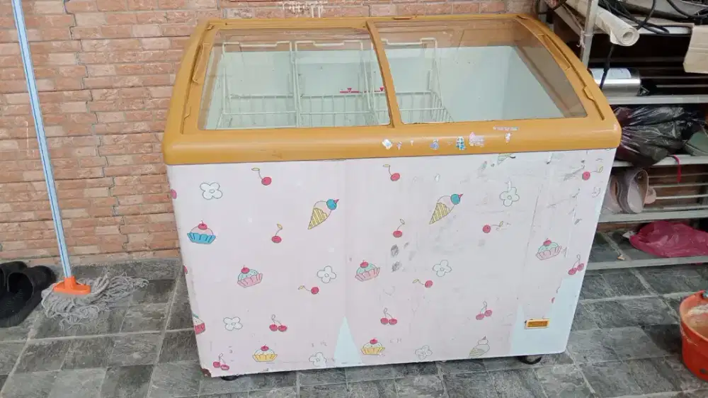 Freezer sliding kaca 200 liter