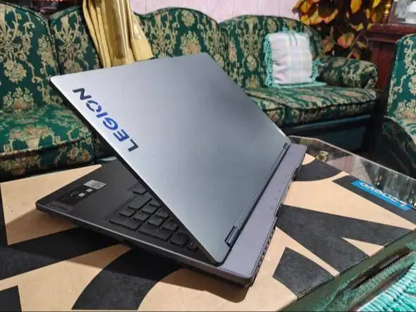 laptop lenovo LEGION 5 core i7 13650HX RTX 4060 8gb garansi 3 th DDR6