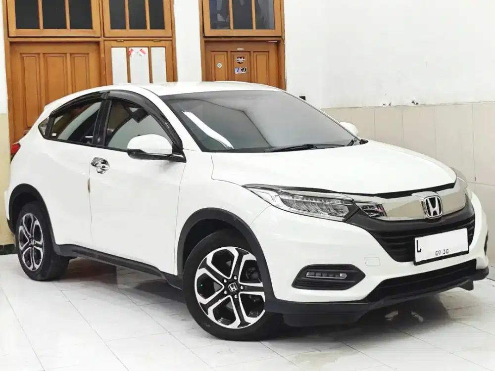 Dp25 Credit Honda HRV 2020 SE Special Edition Automatic Putih 2019 AT