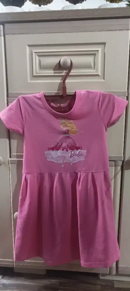 Dress anak usia 4-5 tahun