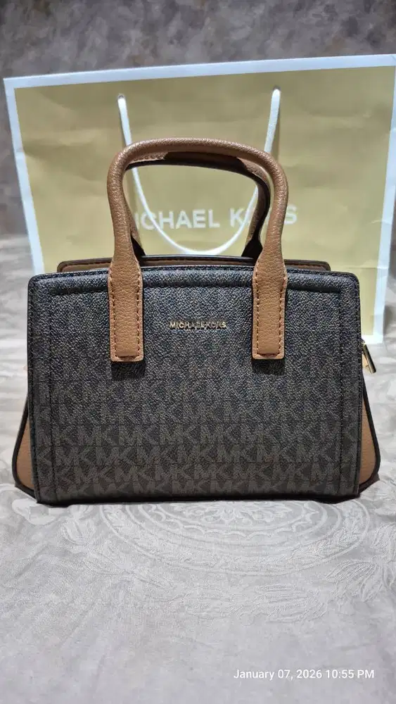 Michael Kors Sling Bag Laila XS Xbody