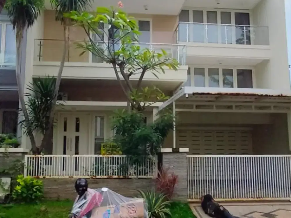 Rumah Pakuwon City  Kenjeran Surabaya Minimalis Siap Huni