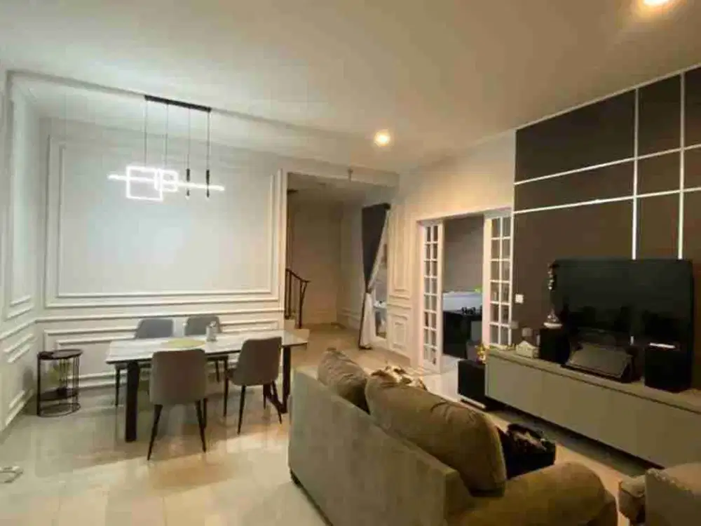 Dijual rumah mewah furnished di Perumahan Sedayu City Cluster Eropa