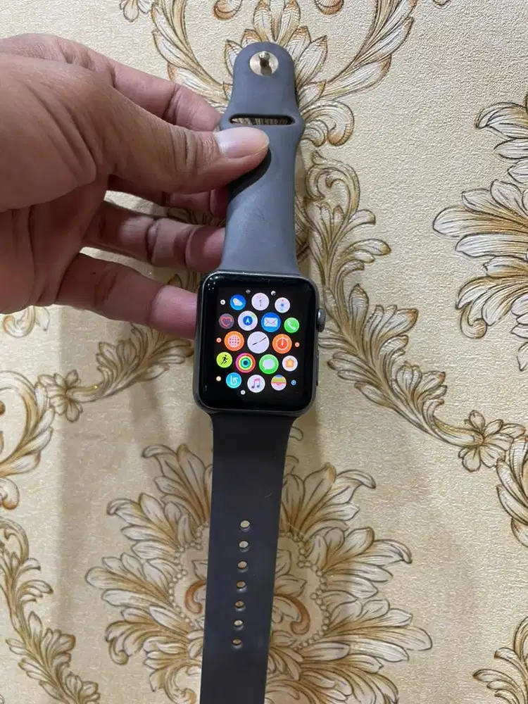 apple watch seri 1 42mm bagus