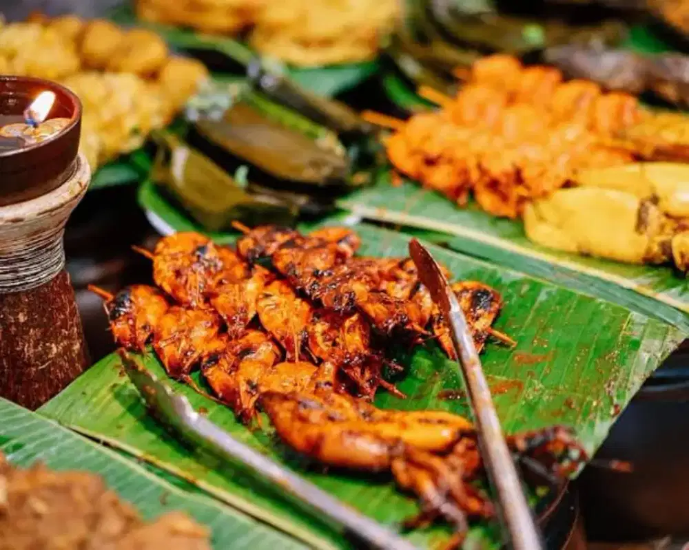 Dibutuhkan tenaga kerja wanita yang serius untuk jualan nasi ala sunda