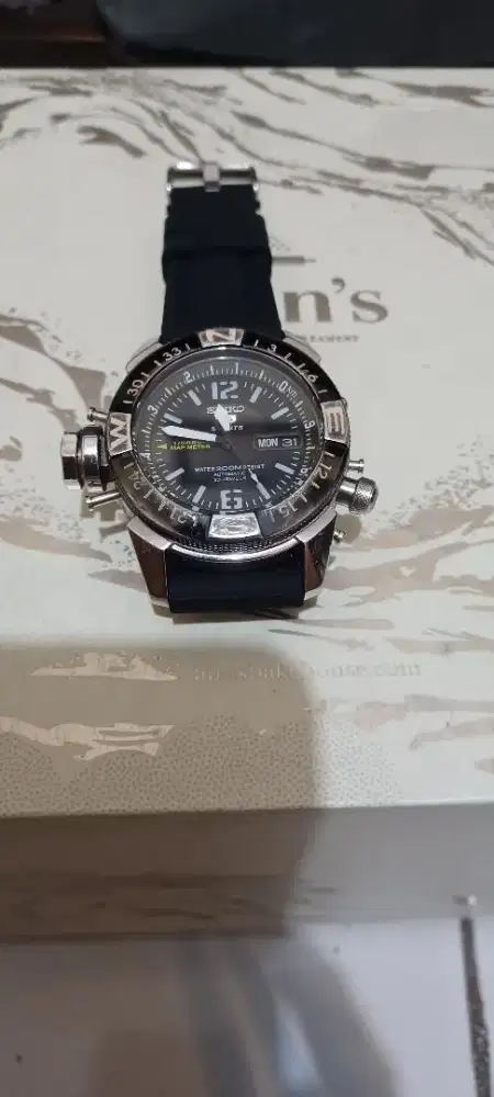 Seiko 5 Map 200 M original