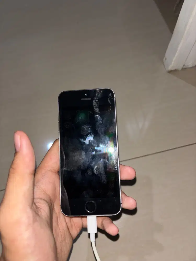 JUALL CEPATT!! iPhone 5s bekas